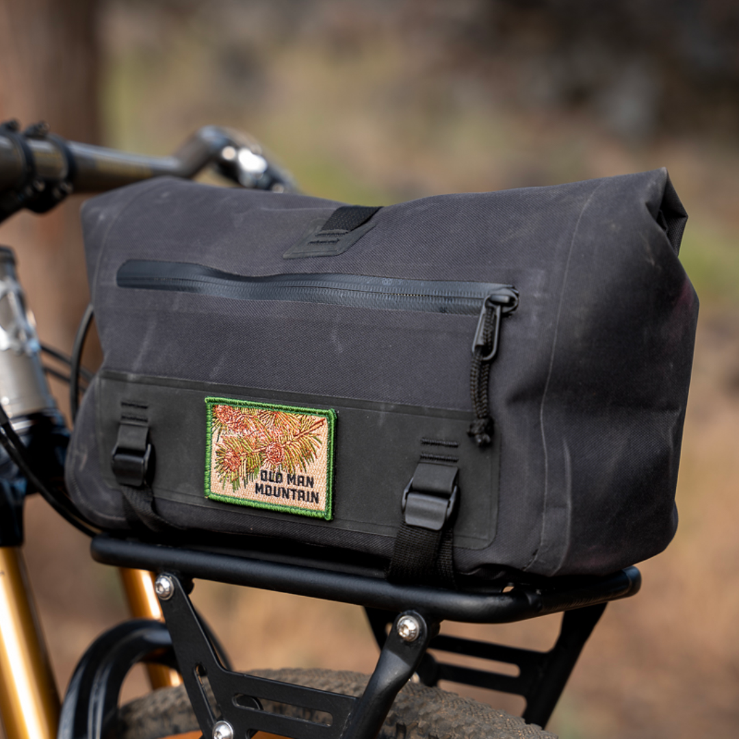 Juniper Trunk Bag