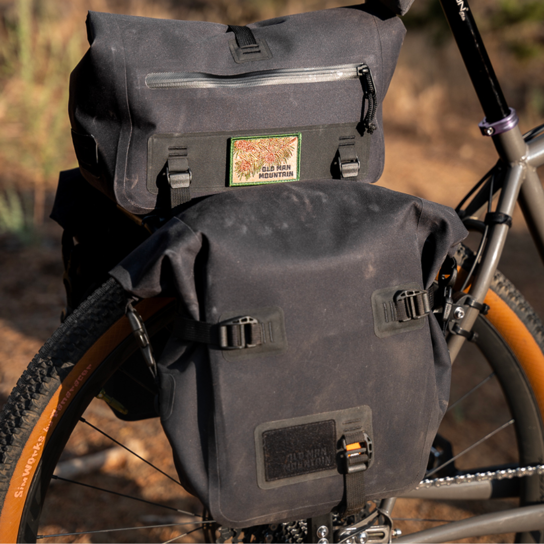 Juniper Trunk Bag
