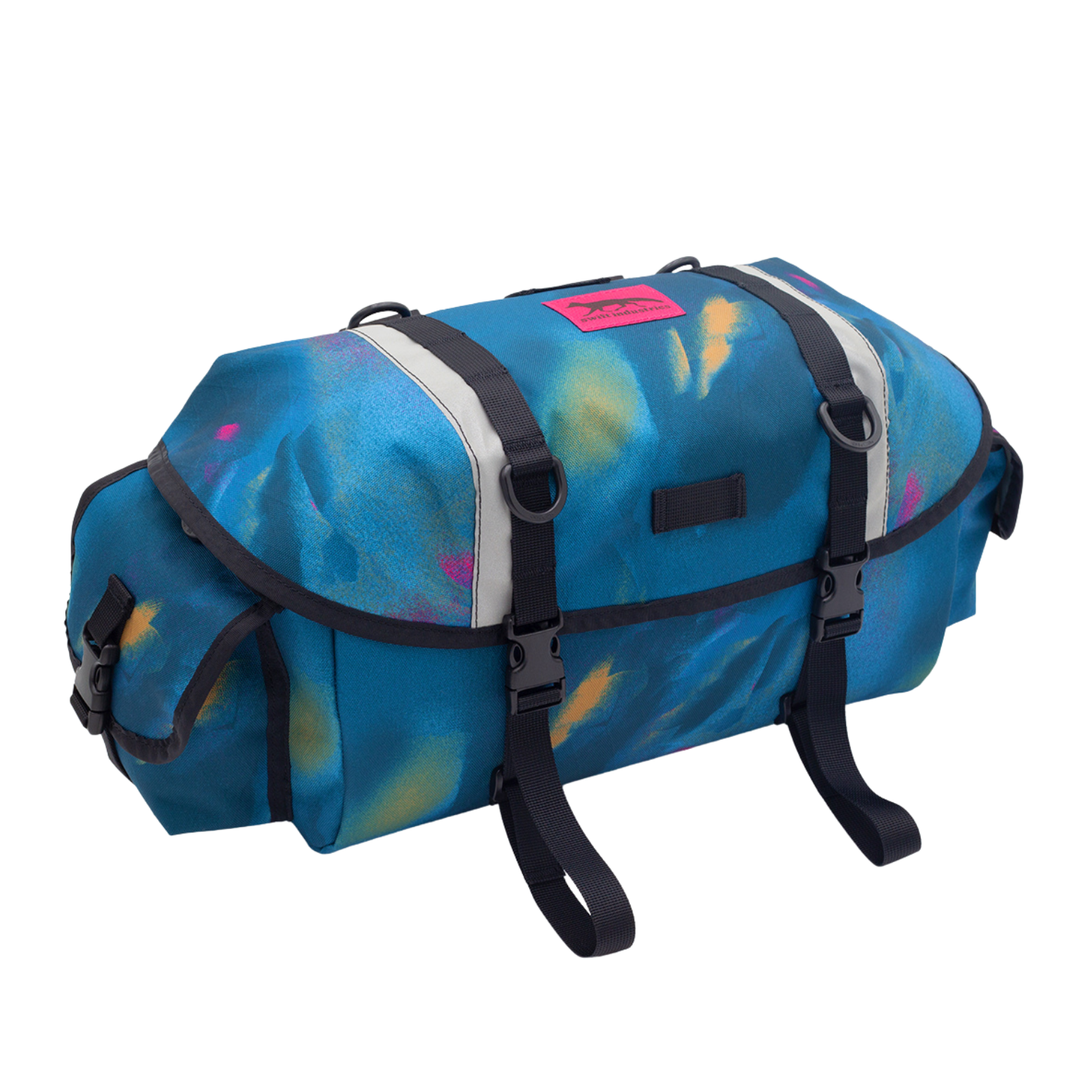 Swift Industries Zeitgeist Bag Luminary | Dismount Bike Shop Toronto