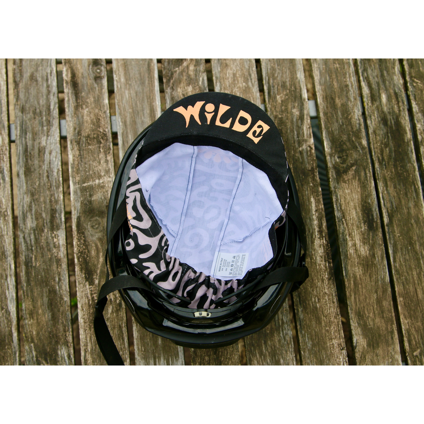 Close-up of Wilde Aposematic Cap Poison Dart Frog pattern
