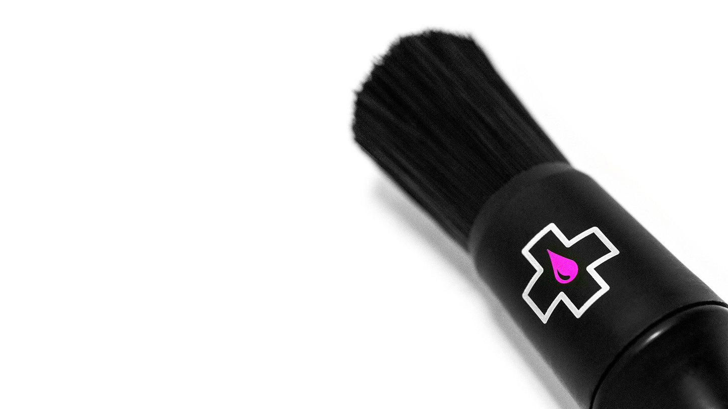 Drivetrain Detailer Brush