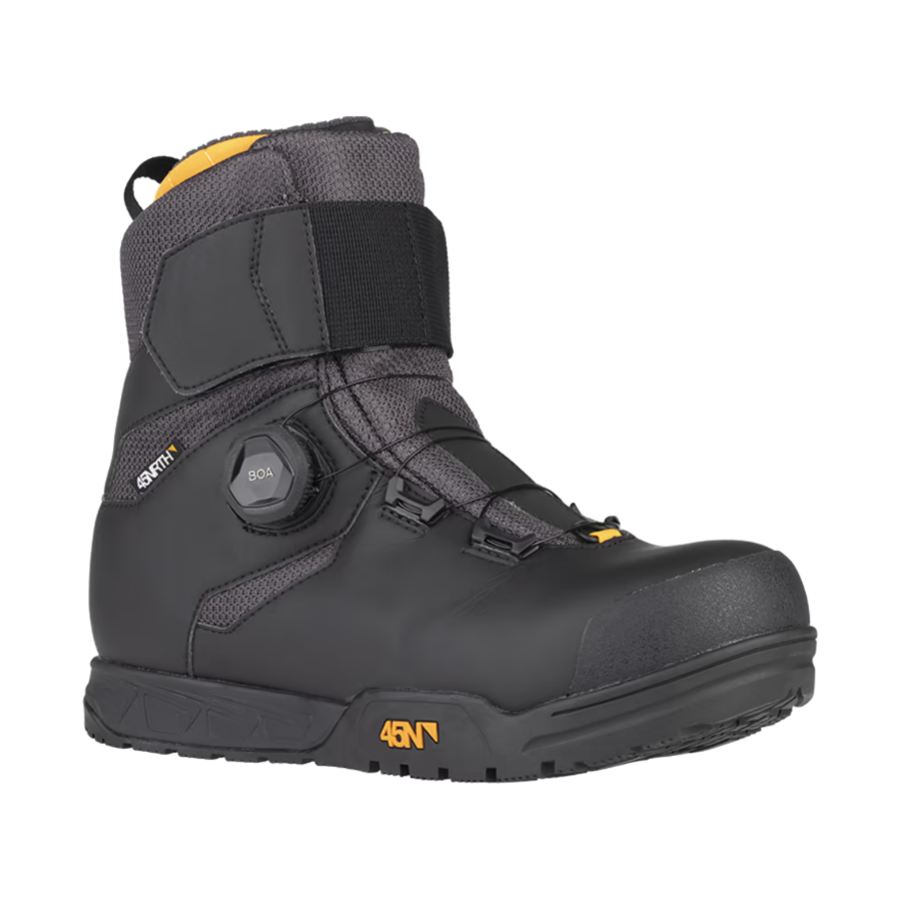 45NRTH Wolvhammer BOA boot black side view