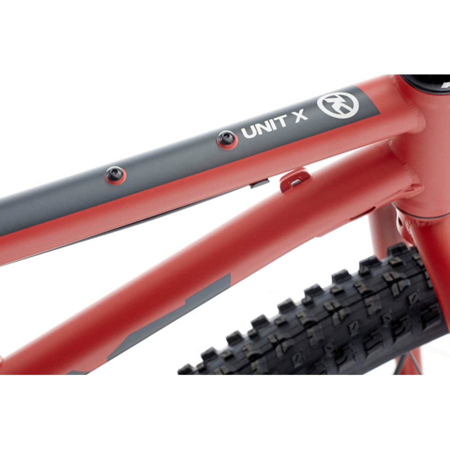 Kona unit x outlet frameset