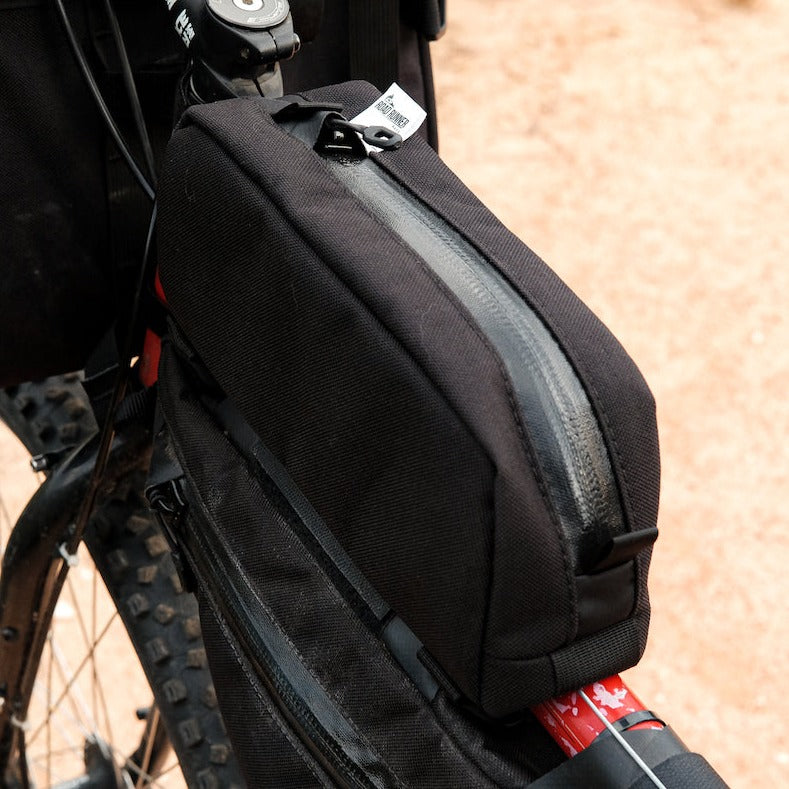 Bluff Top Tube Bag