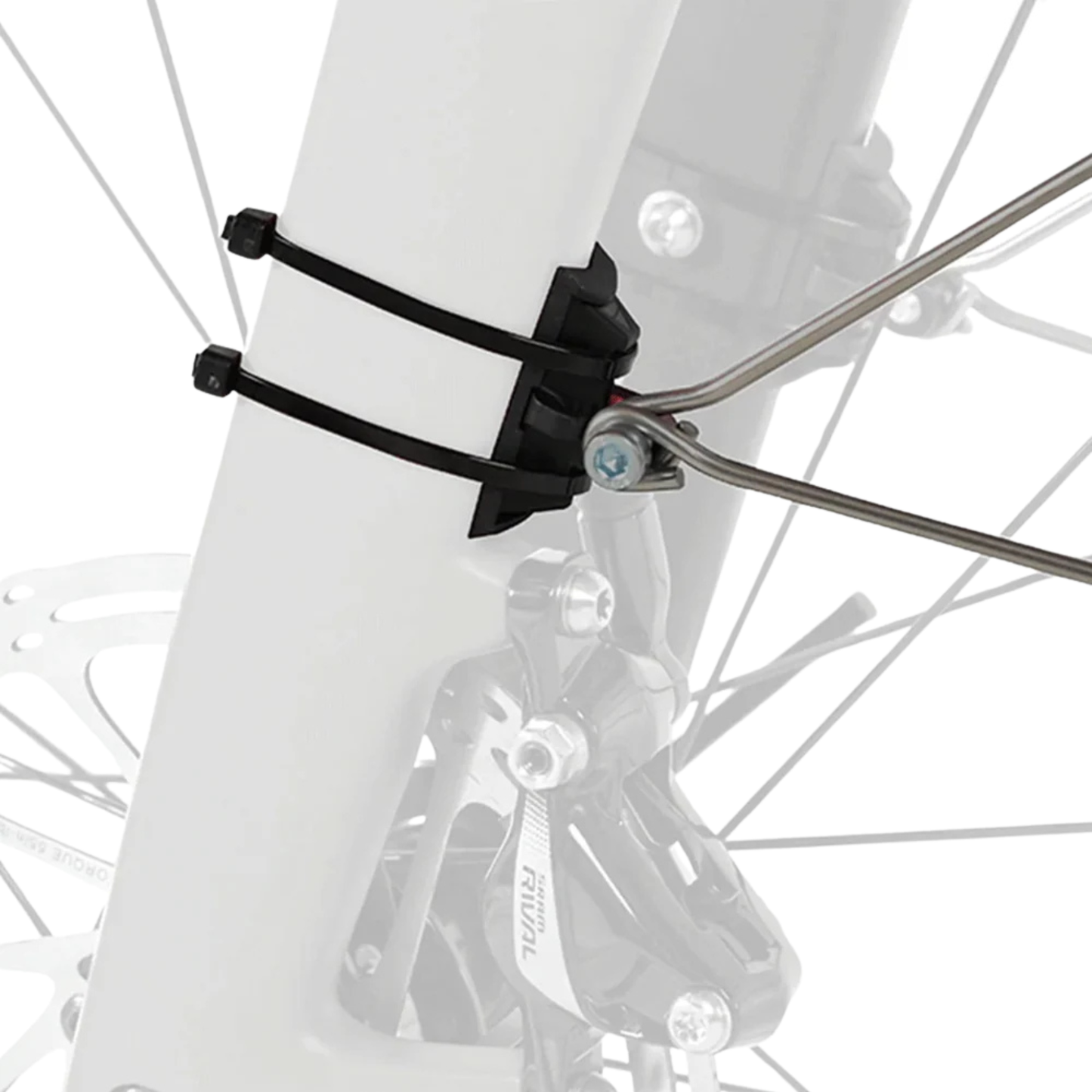Axiom Flascheguard 29 fenders adapter installed on a front fork
