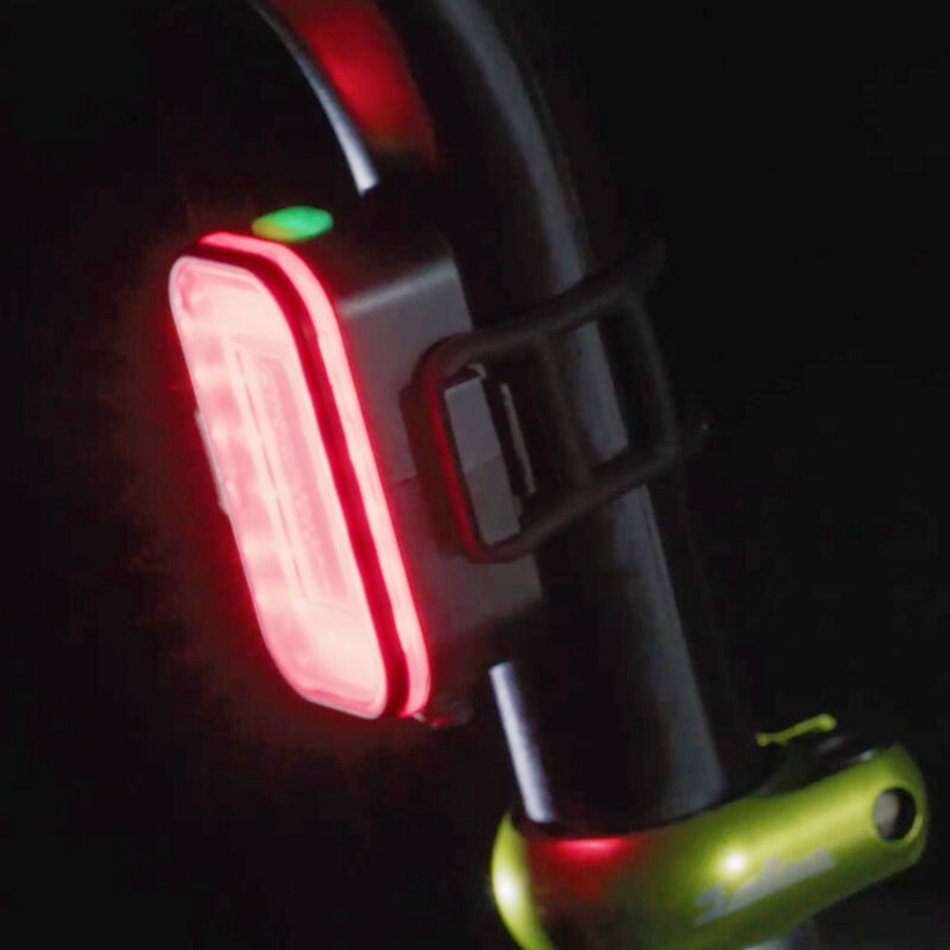 Blackburn Grid 2’Fer light in rear light mode, attached to seat post with silicone band