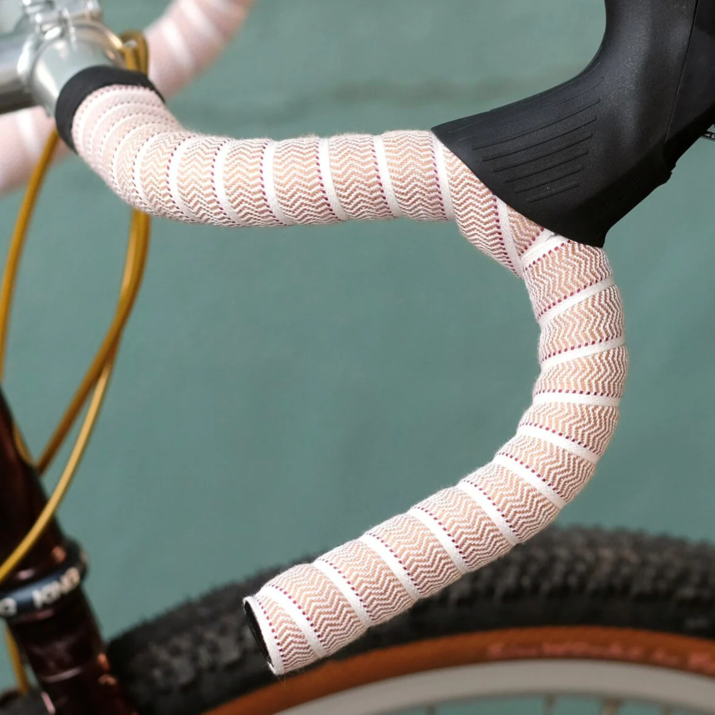 BTP Woven Bar Tape Wavy Earthy closeup