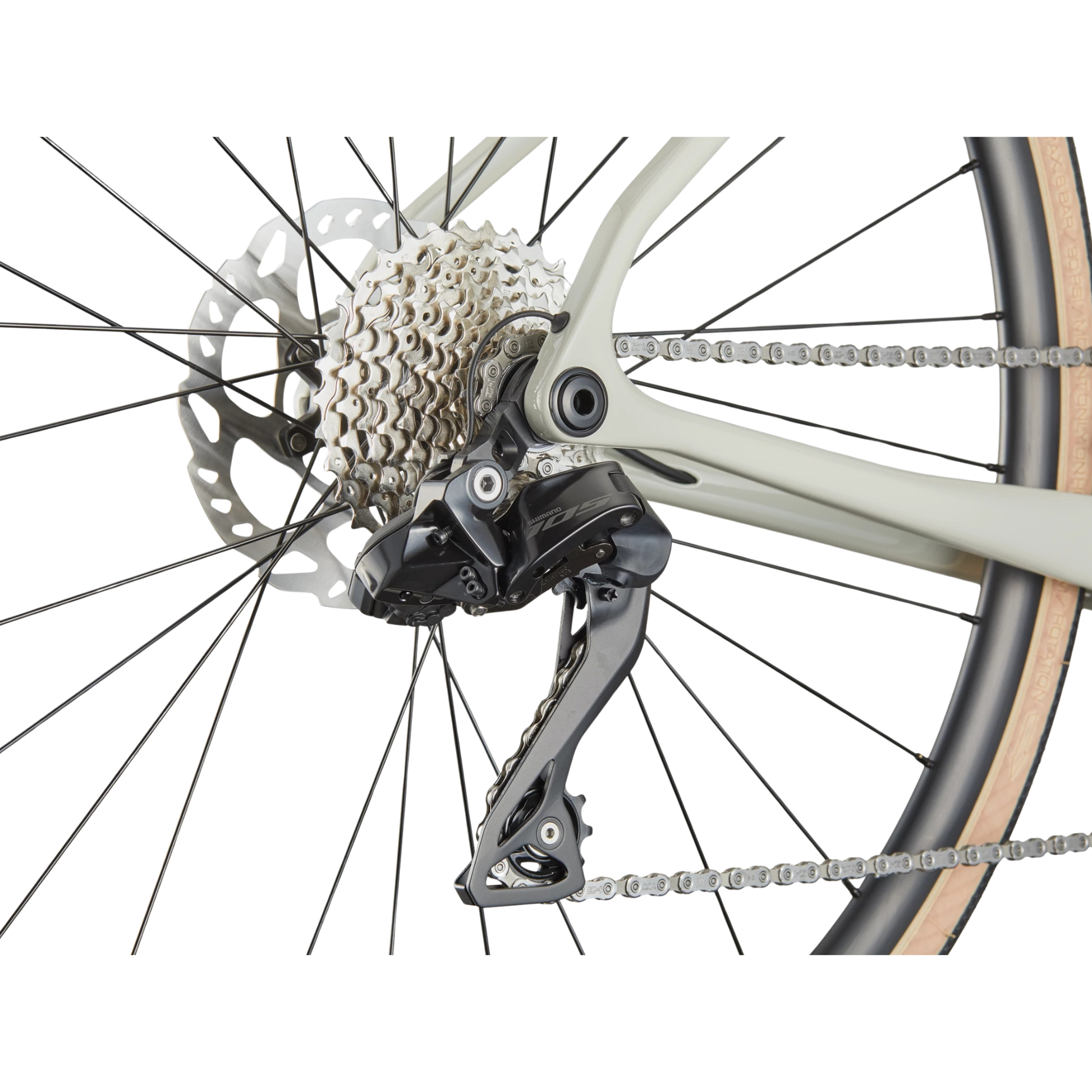 Cannondale Synapse Carbon 4 Shimano 105 Di2 drivetrain rear derailleur view