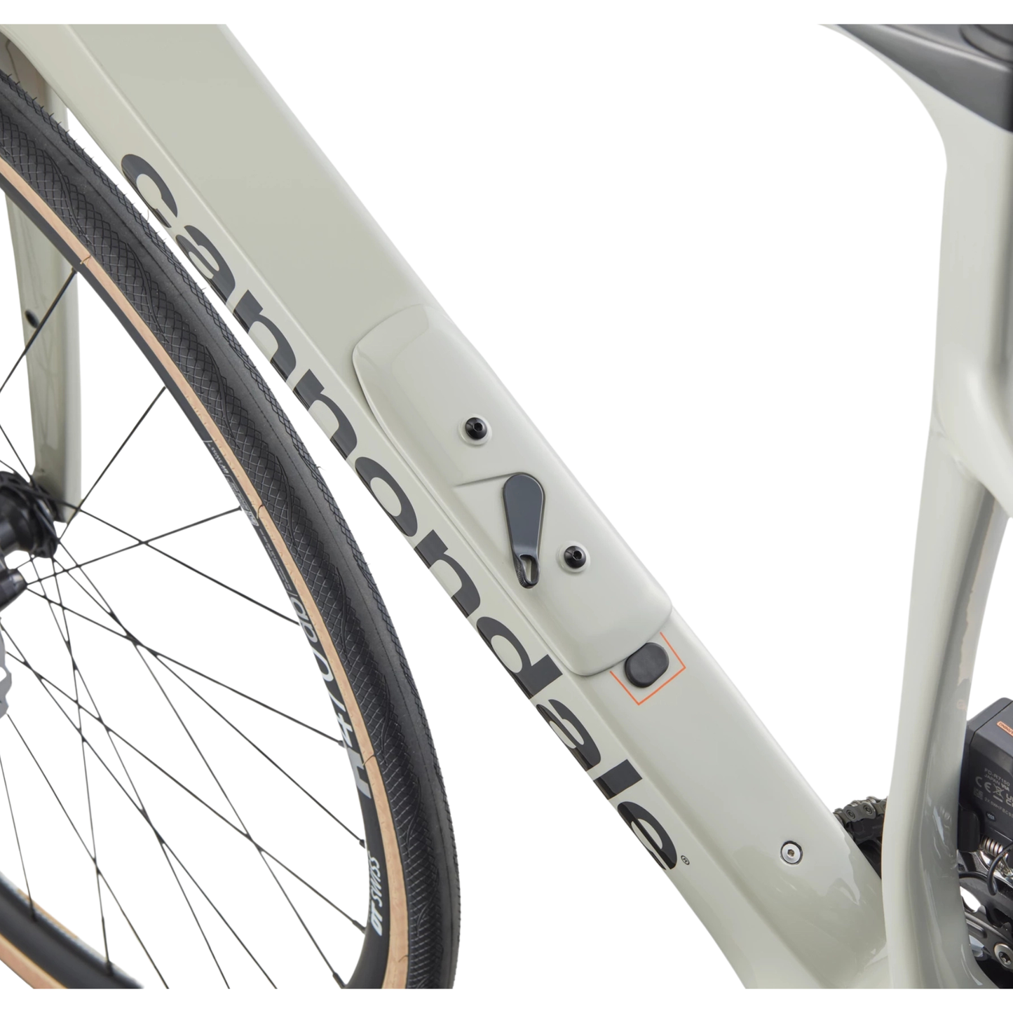 Cannondale Synapse Carbon 4 frame with StashPort downtube storage