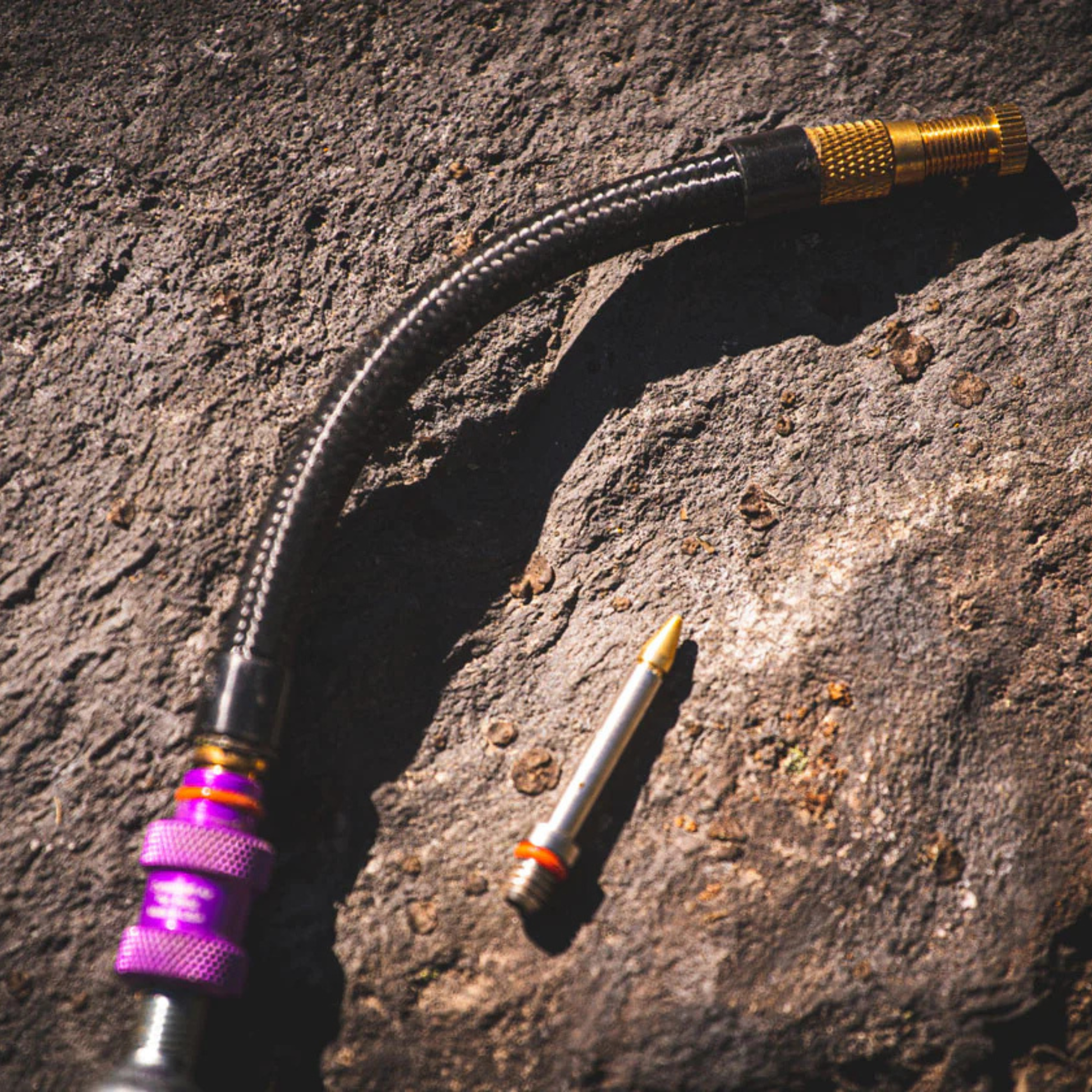 Dynaplug Air CO2 inflator hose