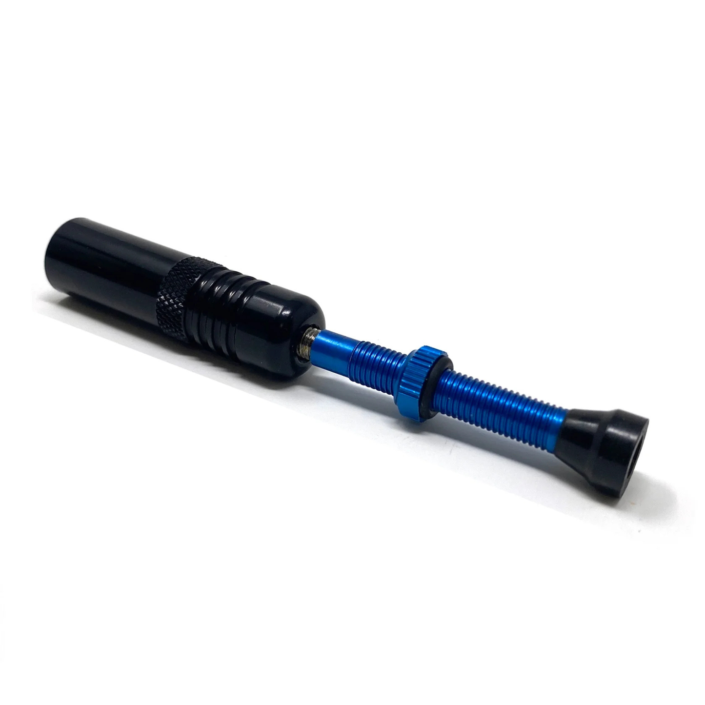 Dynaplug Air CO2 inflator interface removing a valve core