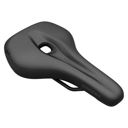 Ergon SF Men saddle cutout detail