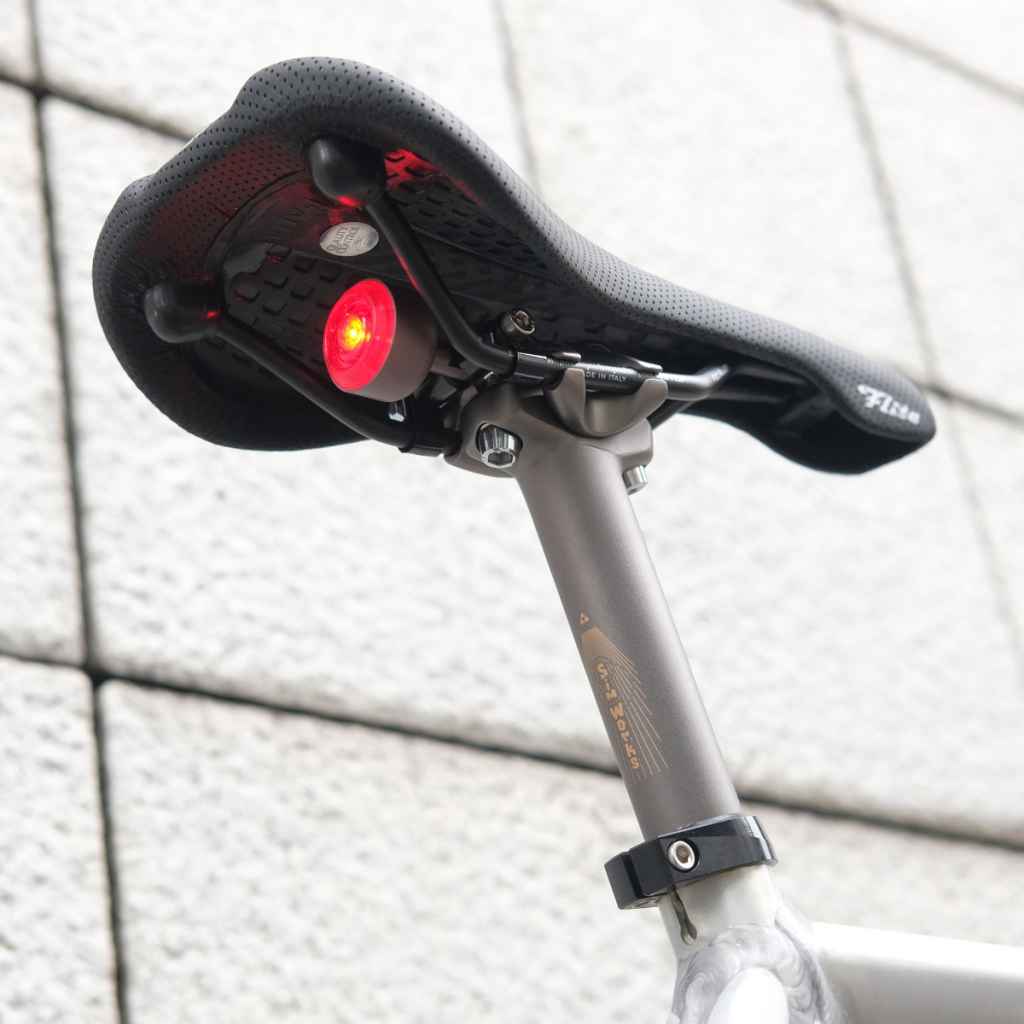 Koma Light - Front