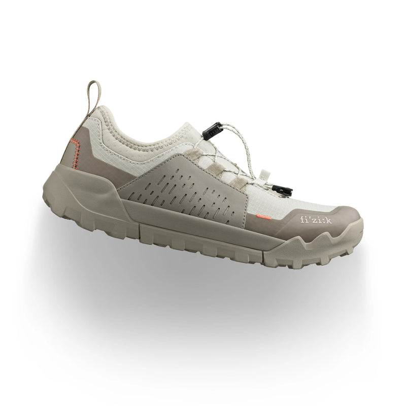 Fizik ErgoLace X2 Flat cycling shoe off white right shoe right side view