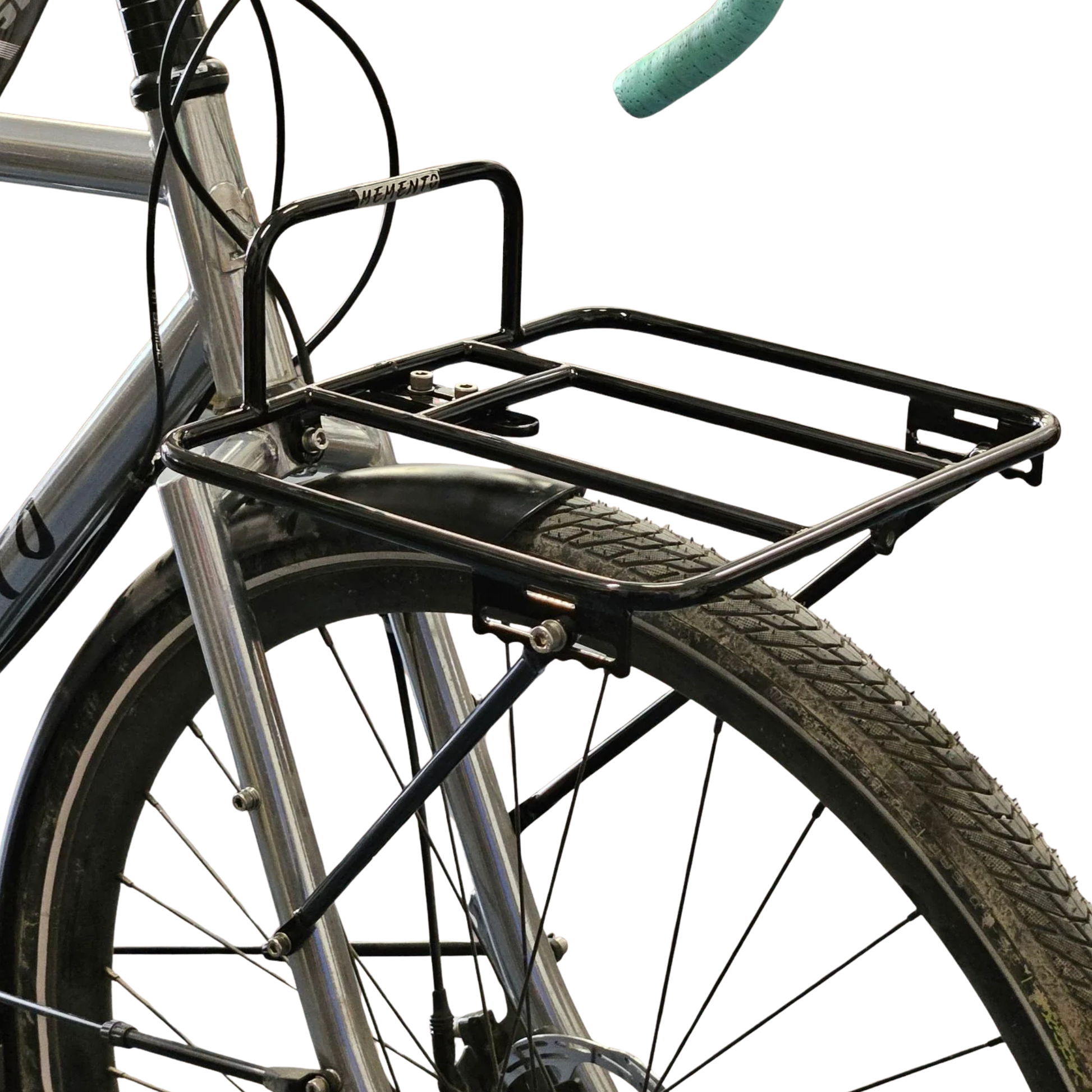 Atlas V5 rack black mounted on a bike front right view