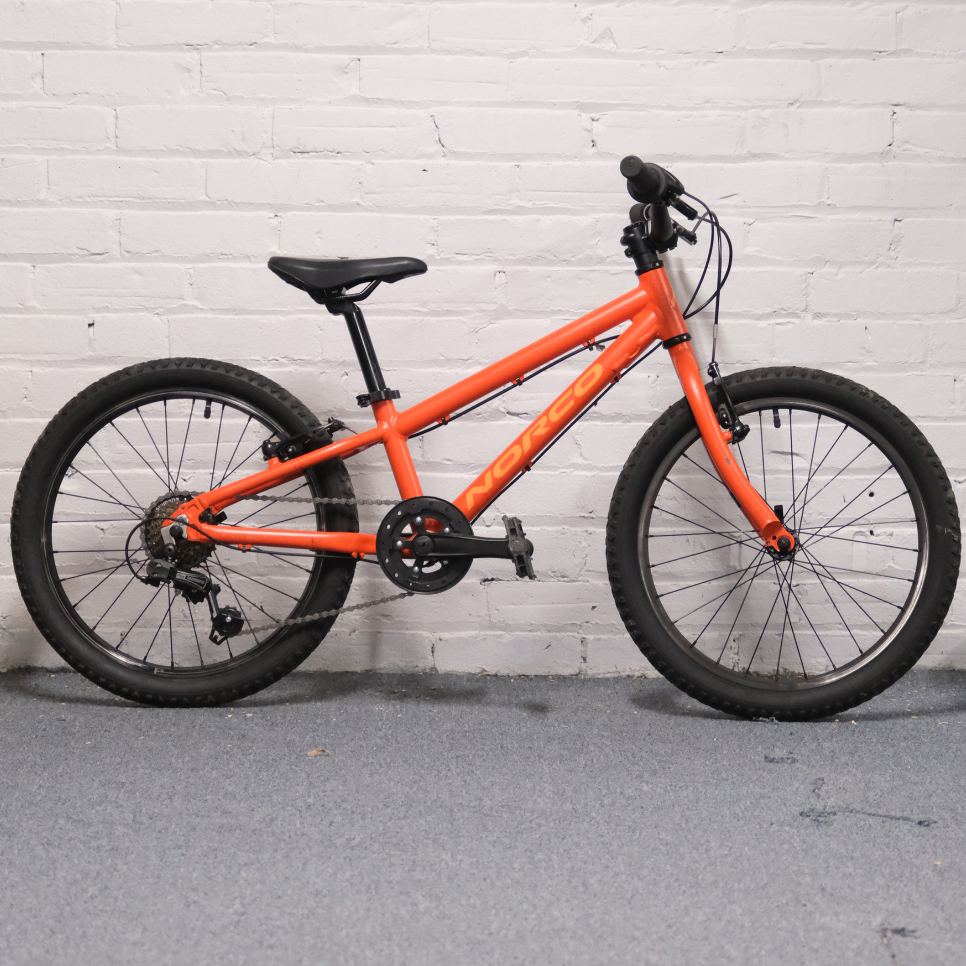Norco Storm 2.3 20 inch youth mountain bike driving side full bike view
