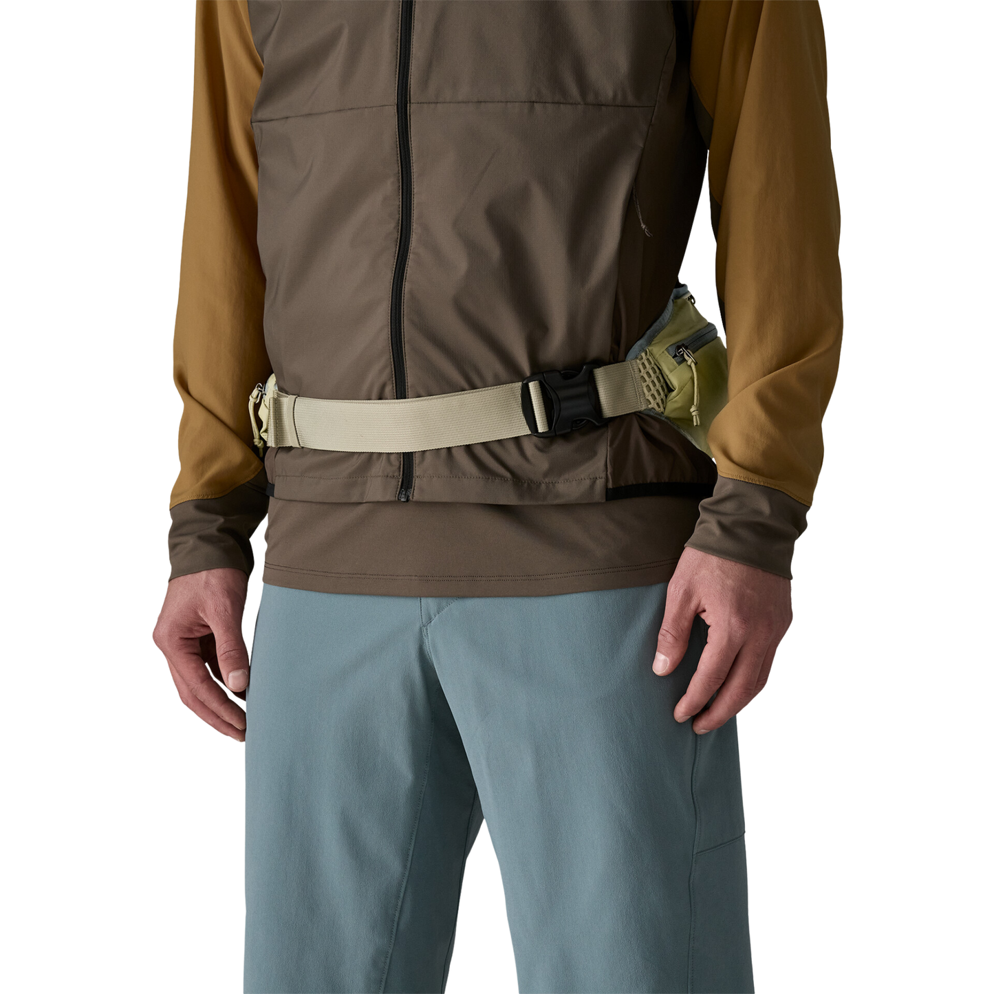 Patagonia Dirt Roamer waist strap front detail