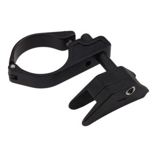 Close-up of Problem Solvers ChainSpy chain guide