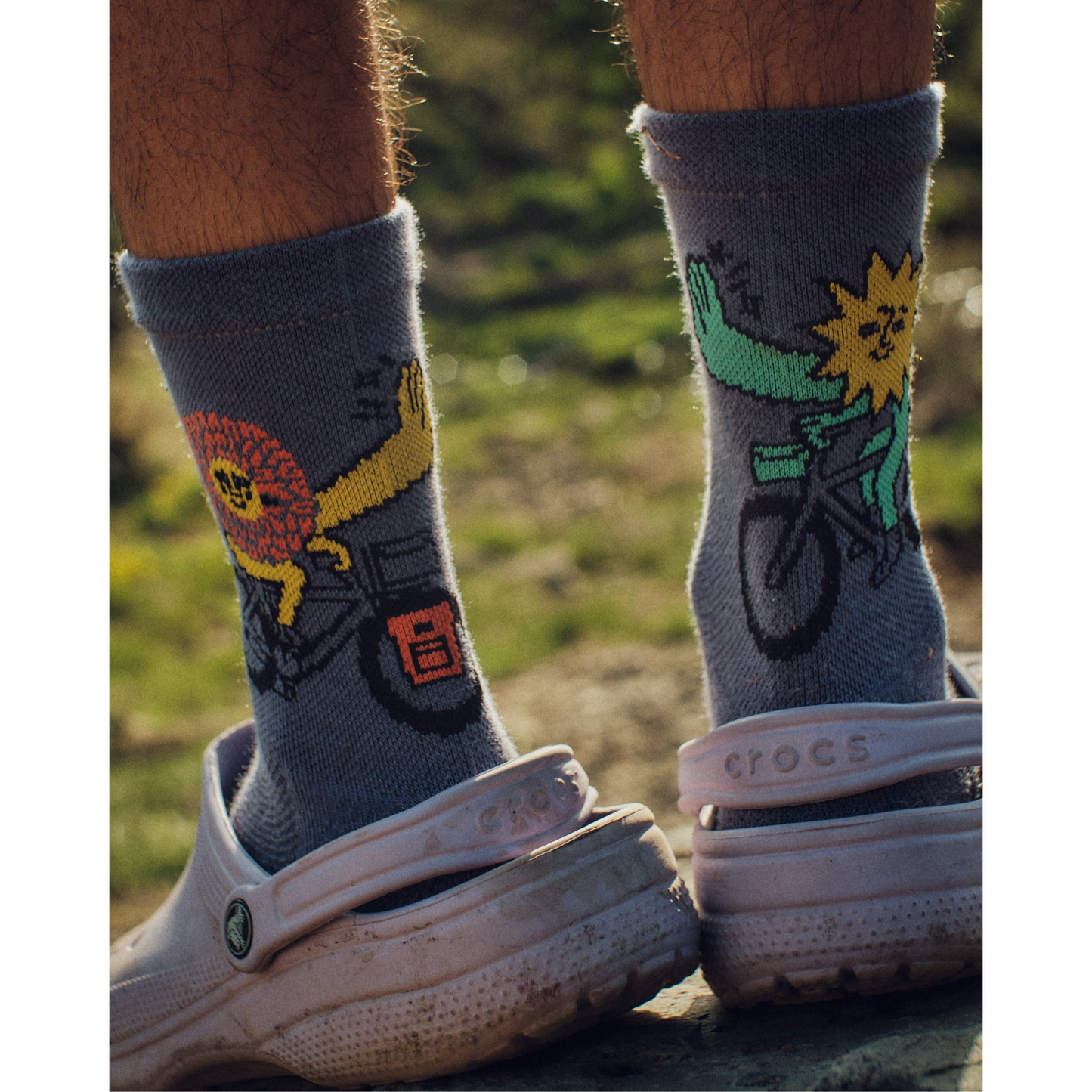ウェア SWIFT INDUSTRIES* campout 2025 socks SWIFT INDUSTRIES Campout 2025 Socks