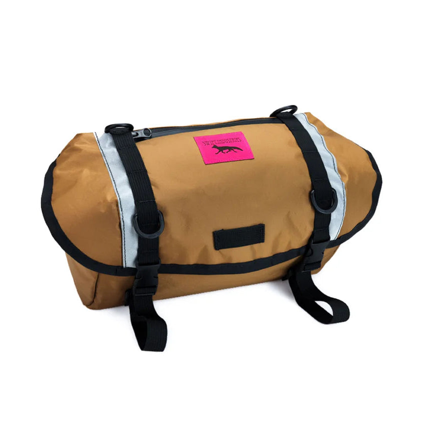 Swift Industries Catalyst Pack handlebar bag Coyote Front view