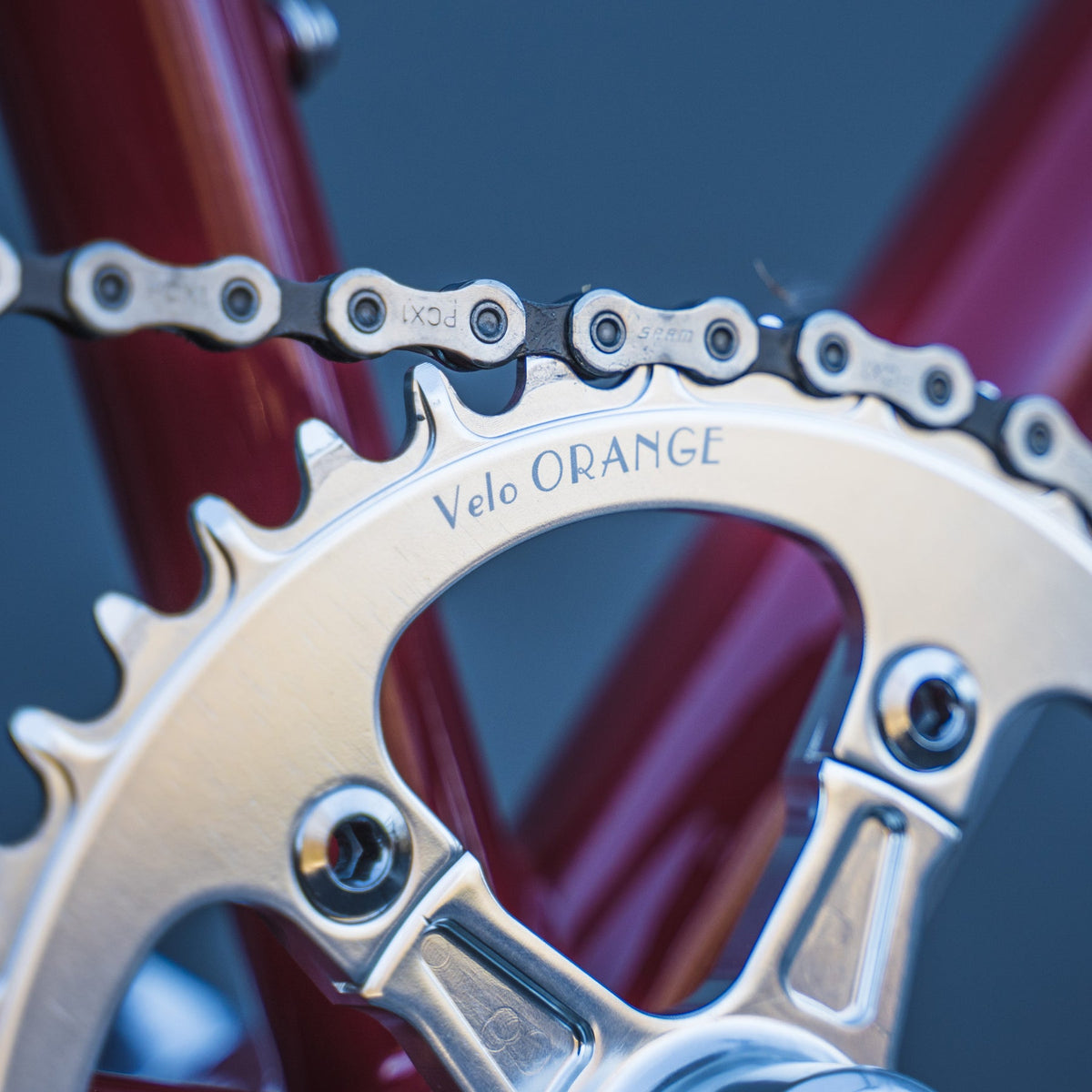 Velo Orange Single Ring Crankset with 42-tooth narrow-wide chainring for 1x, singlespeed, fixed gear and internal rear hub drivetrains.
