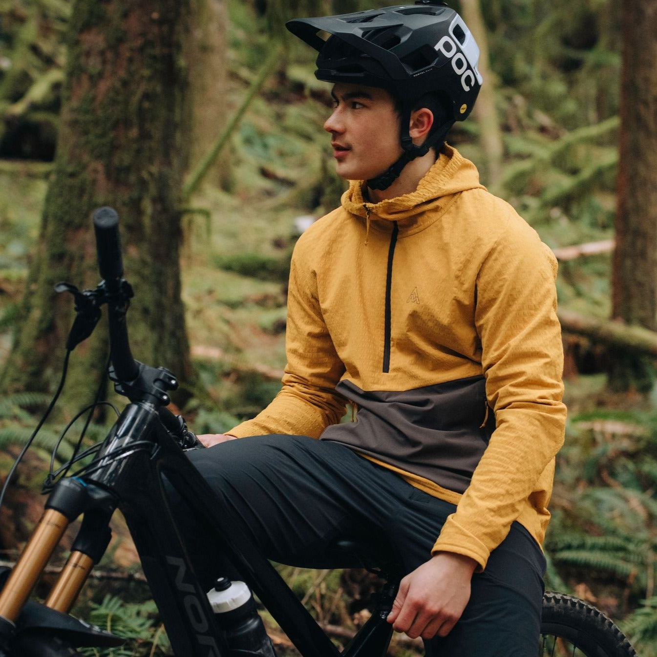 7mesh | Men's Chilco Anorak | Dismount Toronto – Dismount Bike Shop